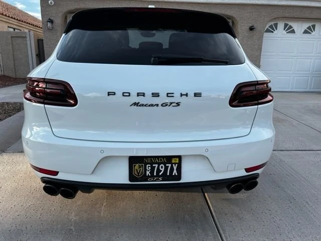 2017 Porsche Macan GTS - Image 11 of 21
