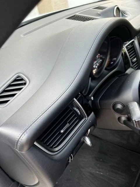2017 Porsche Macan GTS - Image 20 of 21