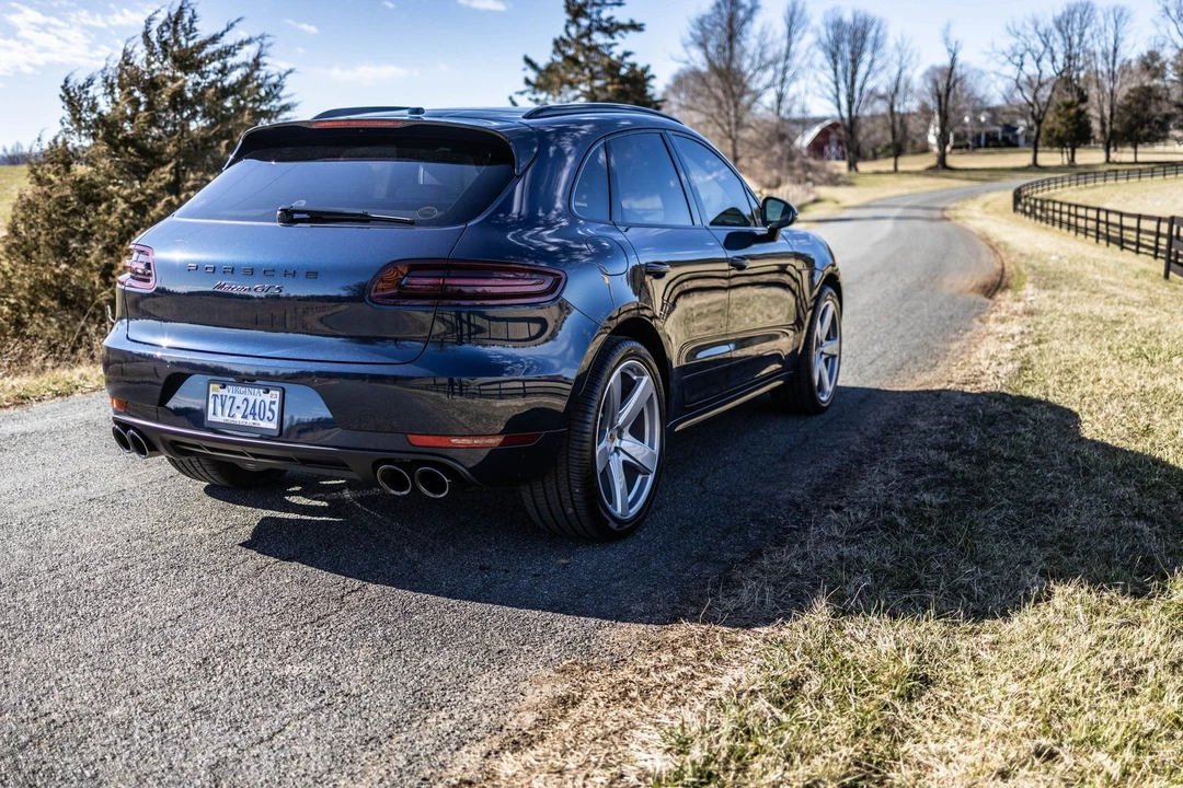 2017 Porsche Macan GTS - Image 19 of 20