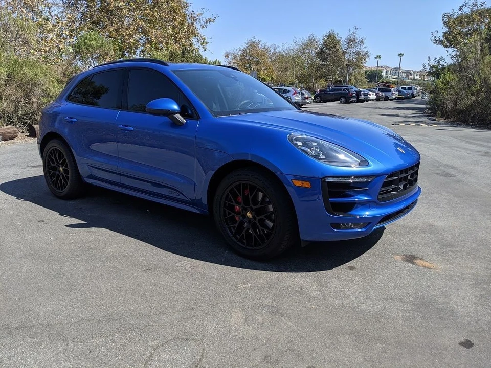 2017 Porsche Macan GTS - Image 8 of 31
