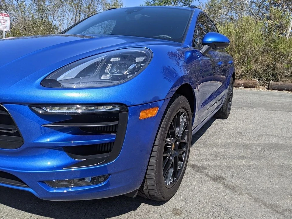 2017 Porsche Macan GTS - Image 10 of 31