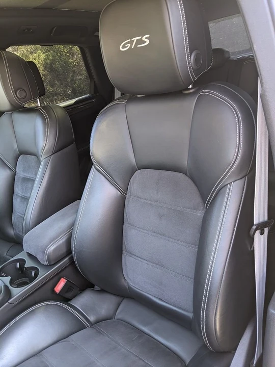 2017 Porsche Macan GTS - Image 26 of 31