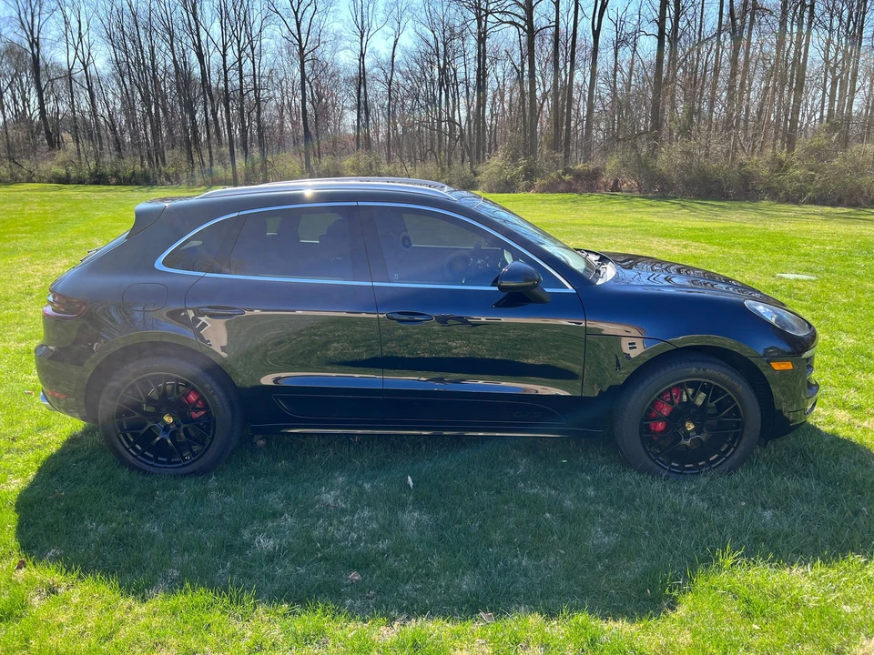 2017 Porsche Macan GTS - Image 21 of 22