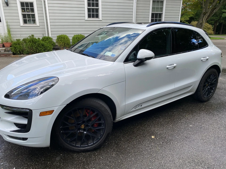 2017 Porsche Macan GTS - Image 3 of 11