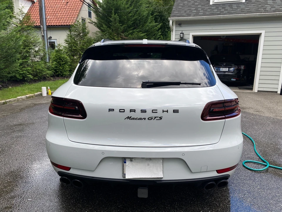 2017 Porsche Macan GTS - Image 5 of 11