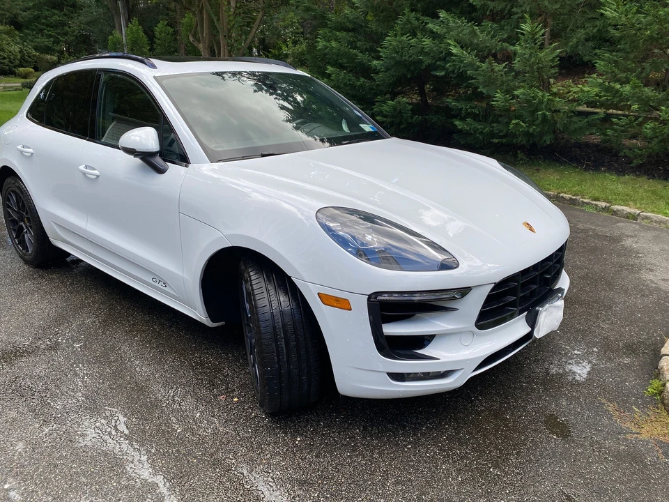 2017 Porsche Macan GTS - Image 7 of 11