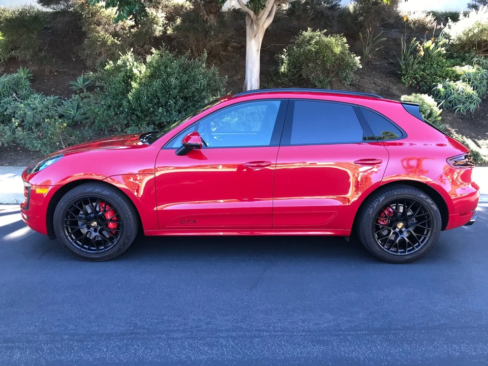 2017 Porsche Macan GTS - Image 2 of 19