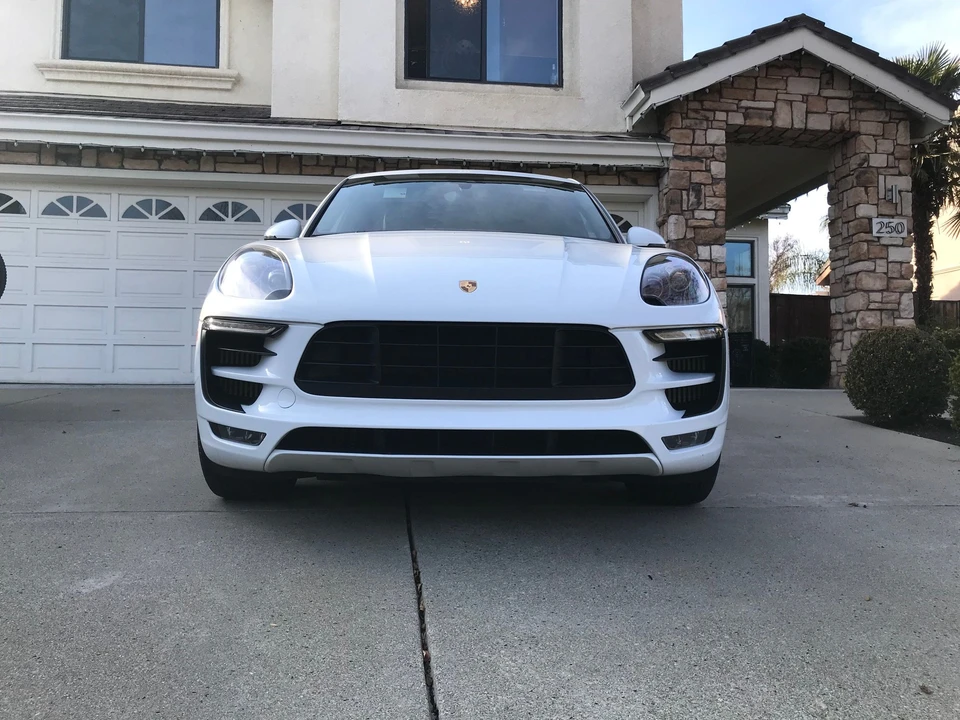 2017 Porsche Macan GTS - Image 3 of 7