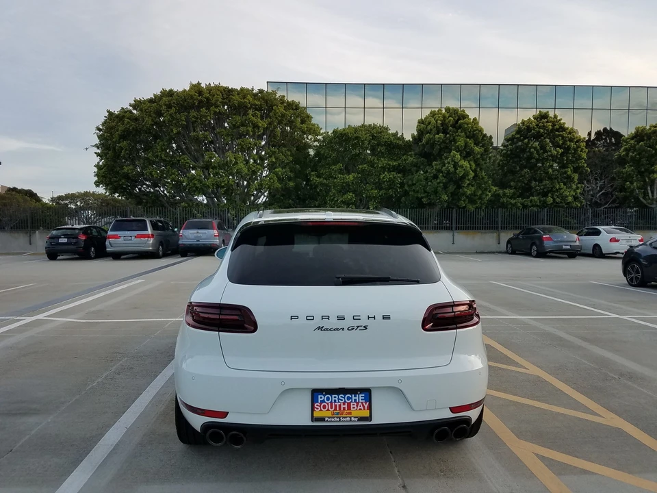2017 Porsche Macan GTS - Image 3 of 15