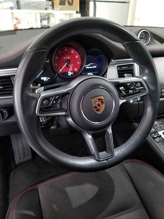 2017 Porsche Macan GTS - Image 9 of 15