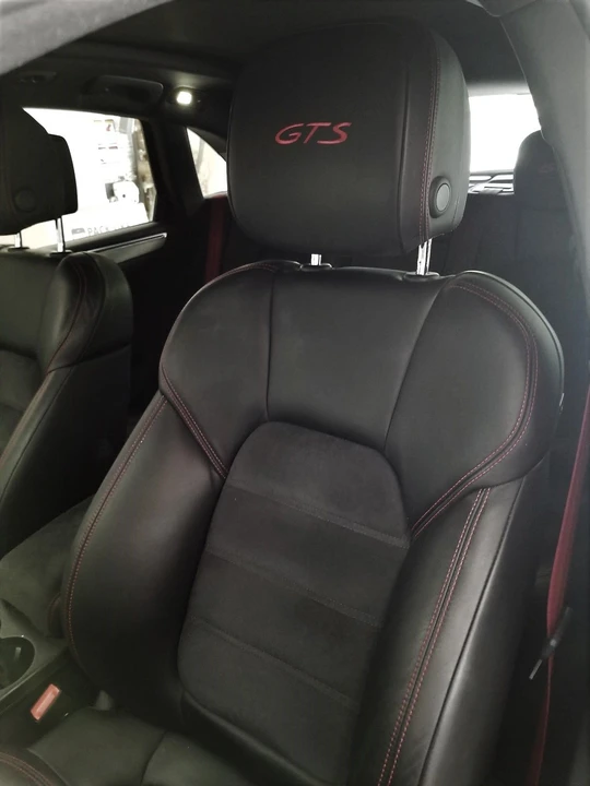 2017 Porsche Macan GTS - Image 14 of 15