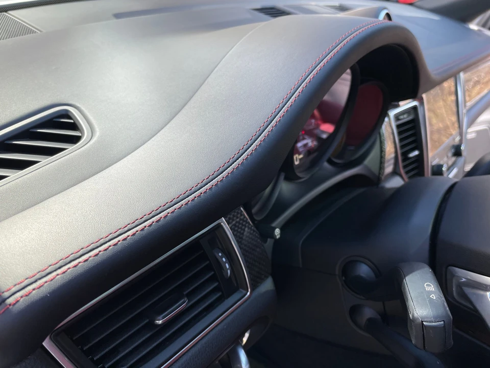 2017 Porsche Macan GTS - Image 19 of 31