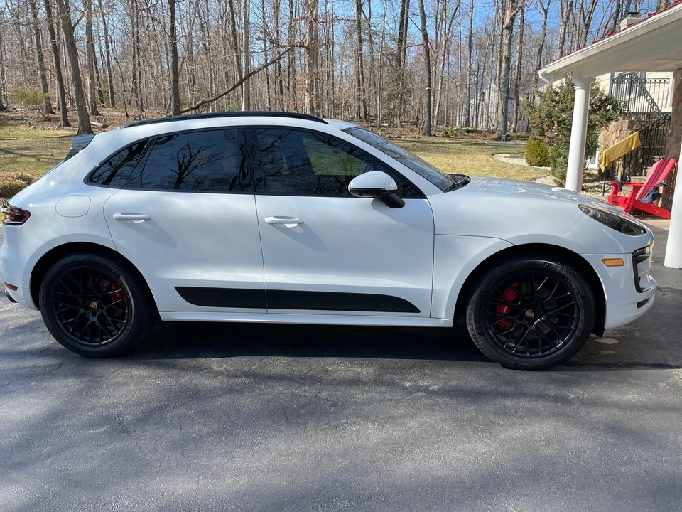 2017 Porsche Macan GTS - Image 6 of 31