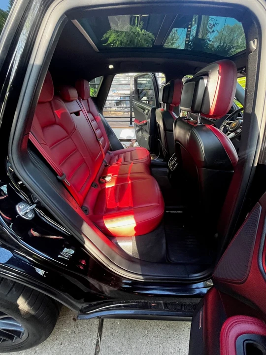 2017 Porsche Macan GTS - Image 14 of 19