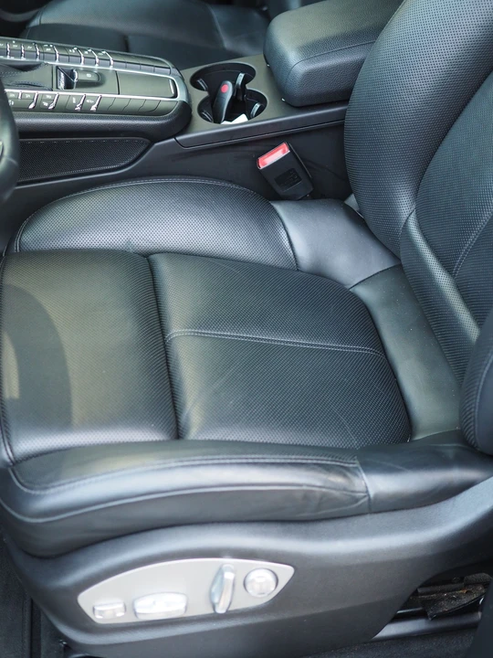 2017 Porsche Macan S - Image 7 of 15
