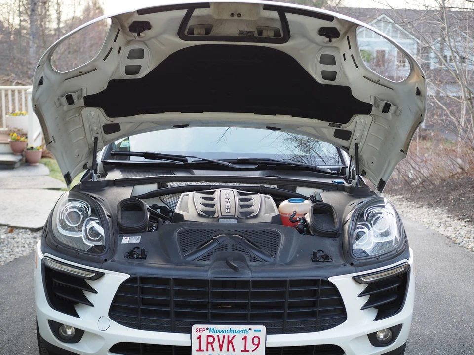 2017 Porsche Macan S - Image 13 of 15