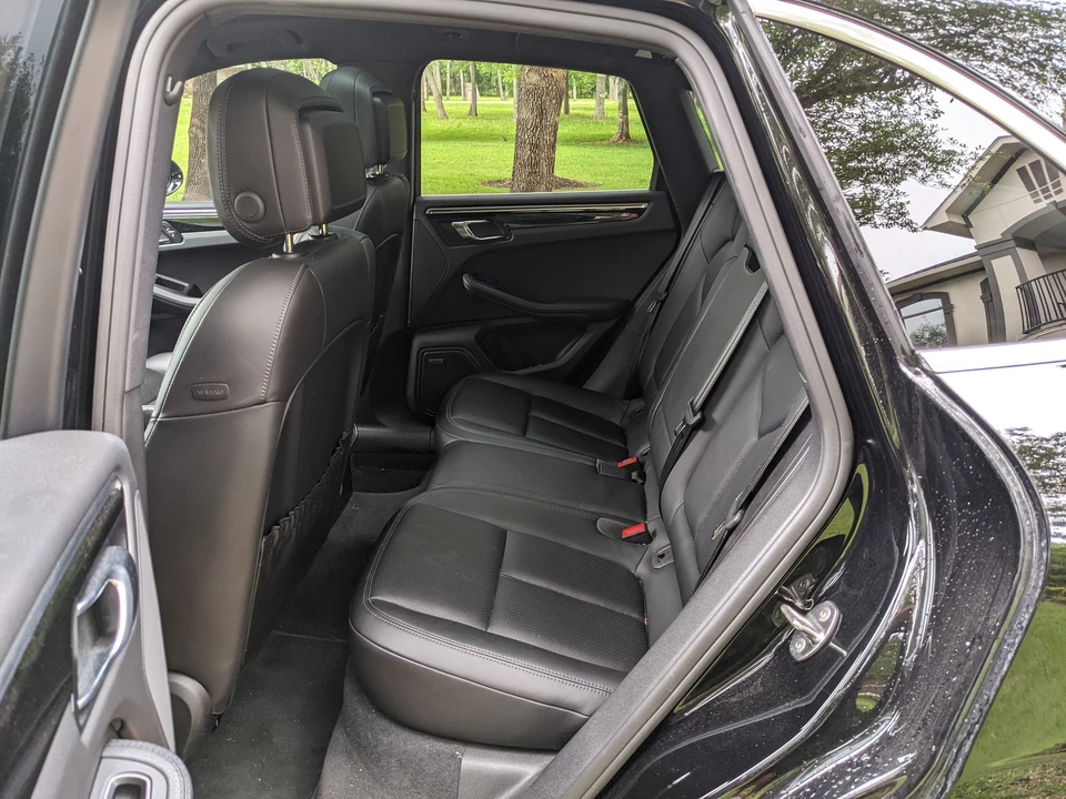 2017 Porsche Macan S - Image 4 of 10