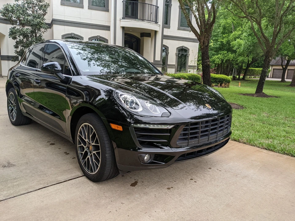 2017 Porsche Macan S - Image 7 of 10