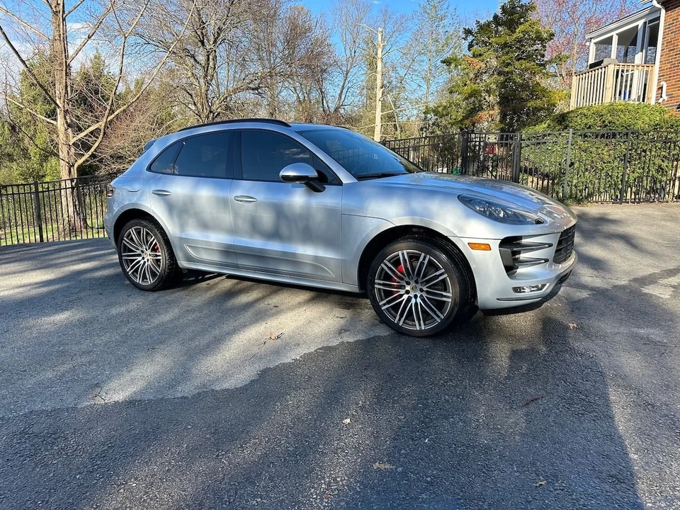 2017 Porsche Macan Turbo - Image 5 of 22
