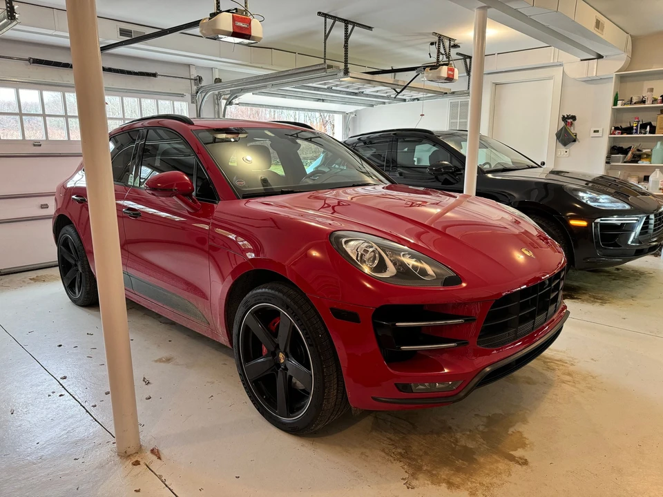 2017 Porsche Macan Turbo - Image 3 of 31
