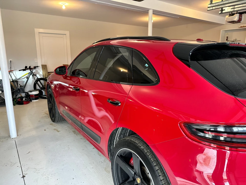2017 Porsche Macan Turbo - Image 21 of 31