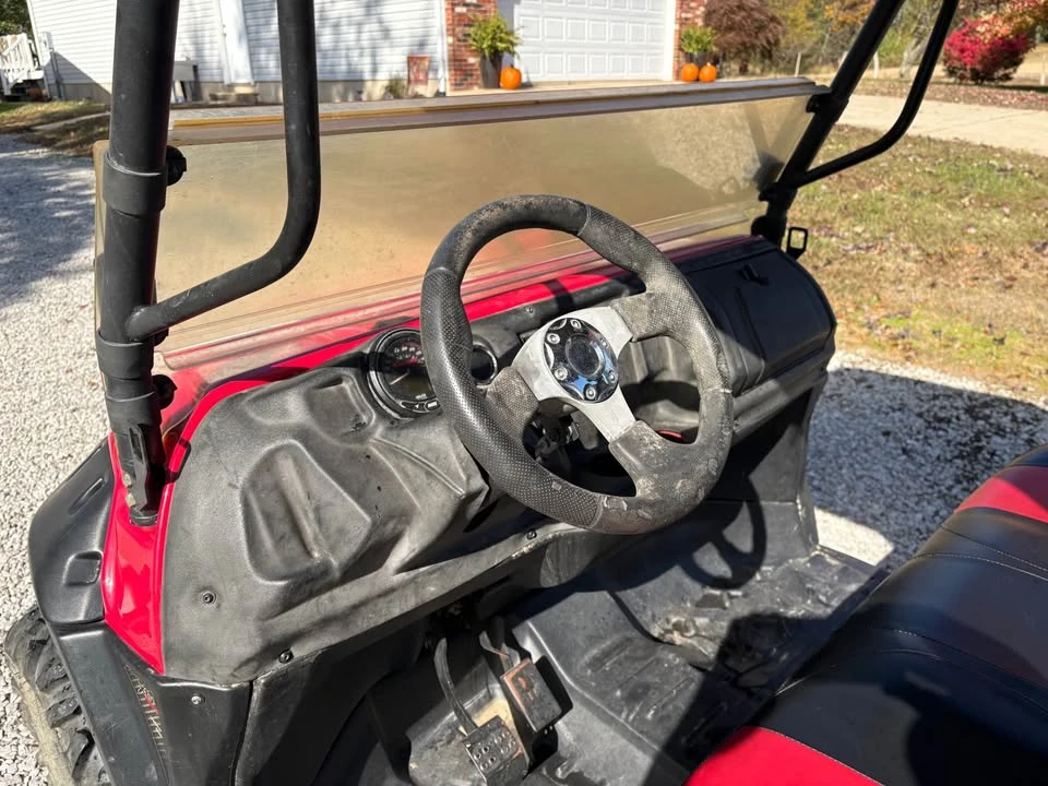 2017 Mahindra - Image 4 of 7