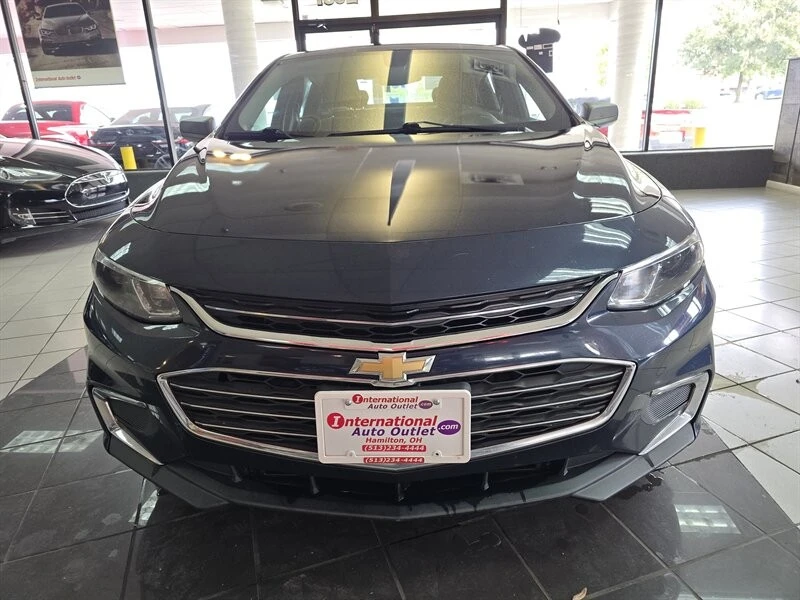 2017 Chevrolet Malibu - Image 2 of 4