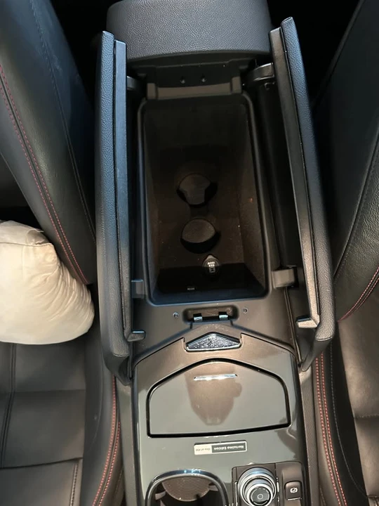 2017 Maserati Ghibli 3rd Gen - Image 14 of 19
