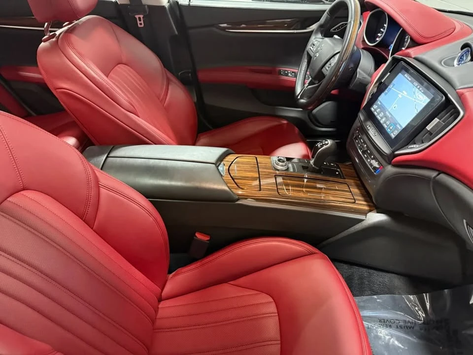 2017 Maserati Ghibli 3rd Gen - Image 13 of 16