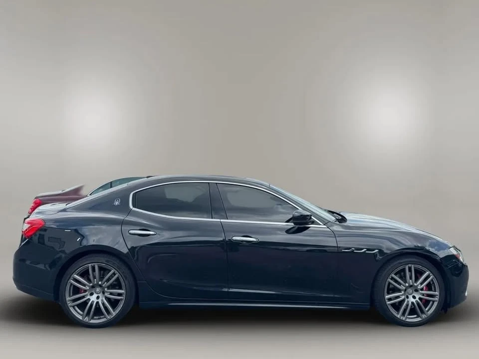 2017 Maserati Ghibli 3rd Gen - Image 9 of 19