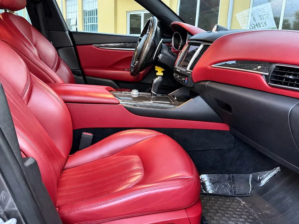 2017 Maserati Levante GTS - Image 7 of 10