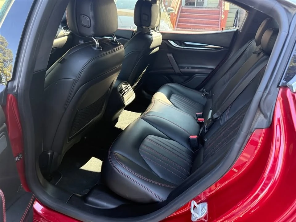 2017 Maserati Ghibli 3rd Gen - Image 16 of 20