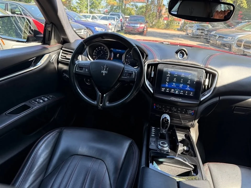 2017 Maserati Ghibli 3rd Gen - Image 19 of 20