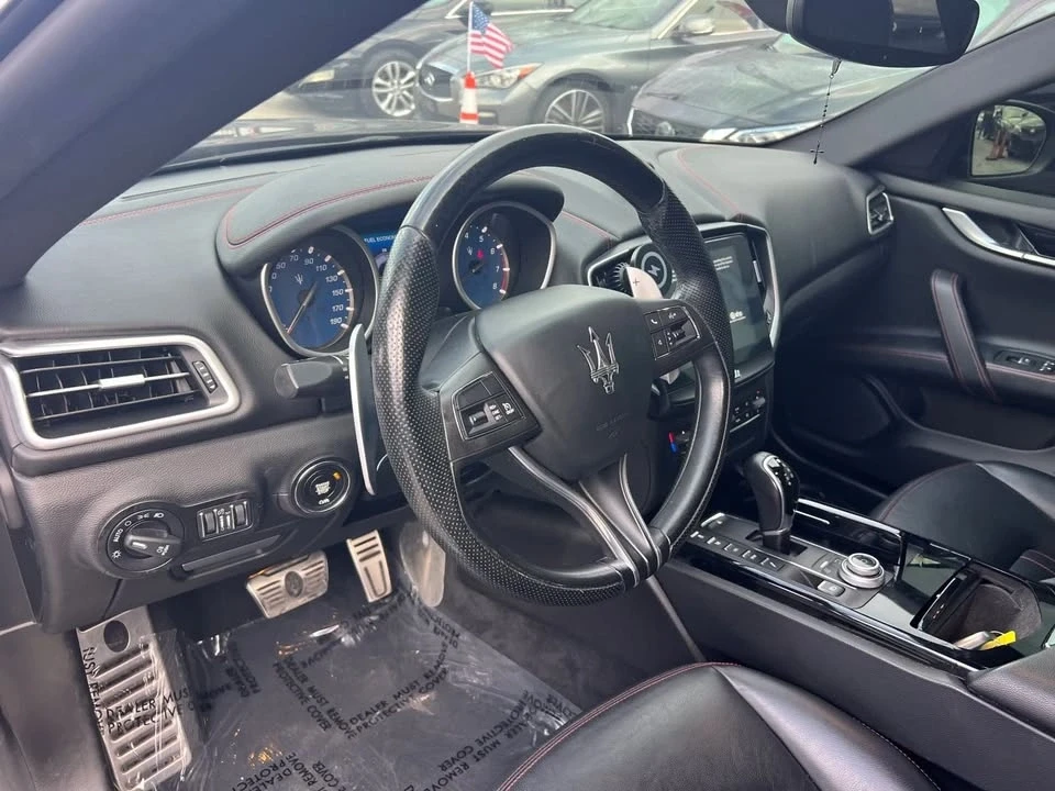 2017 Maserati Ghibli 3rd Gen - Image 13 of 20
