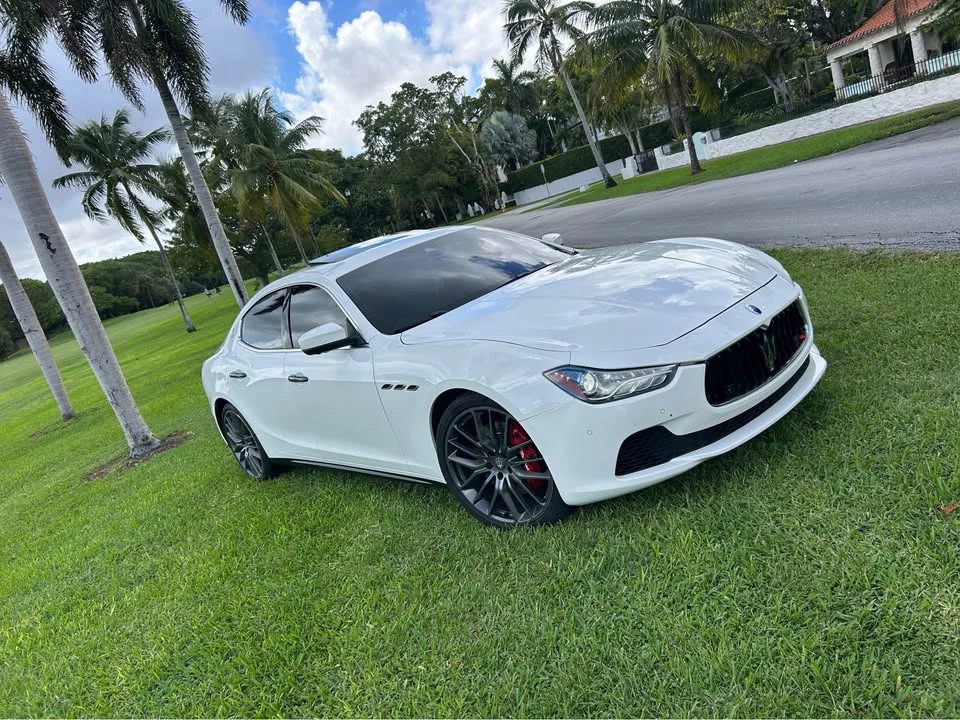 2017 Maserati Ghibli 3rd Gen - Image 17 of 19