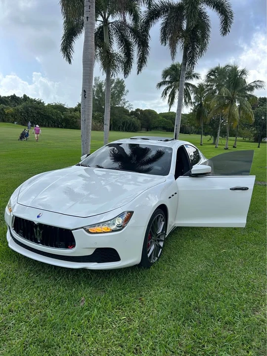 2017 Maserati Ghibli 3rd Gen - Image 11 of 19