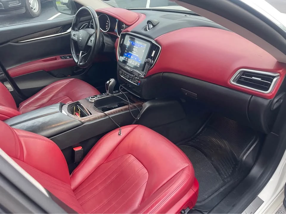 2017 Maserati Ghibli 3rd Gen - Image 12 of 18