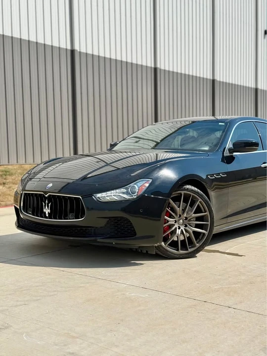 2017 Maserati Ghibli 3rd Gen - Image 15 of 16