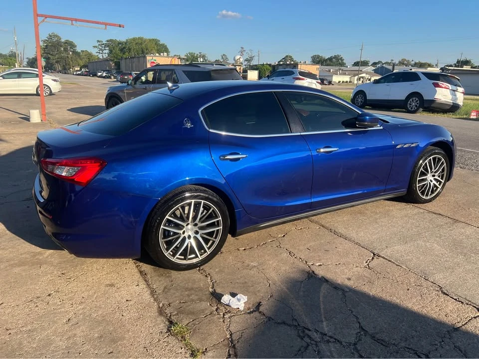 2017 Maserati Ghibli 3rd Gen - Image 5 of 10