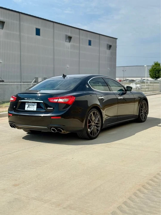 2017 Maserati Ghibli 3rd Gen - Image 4 of 16