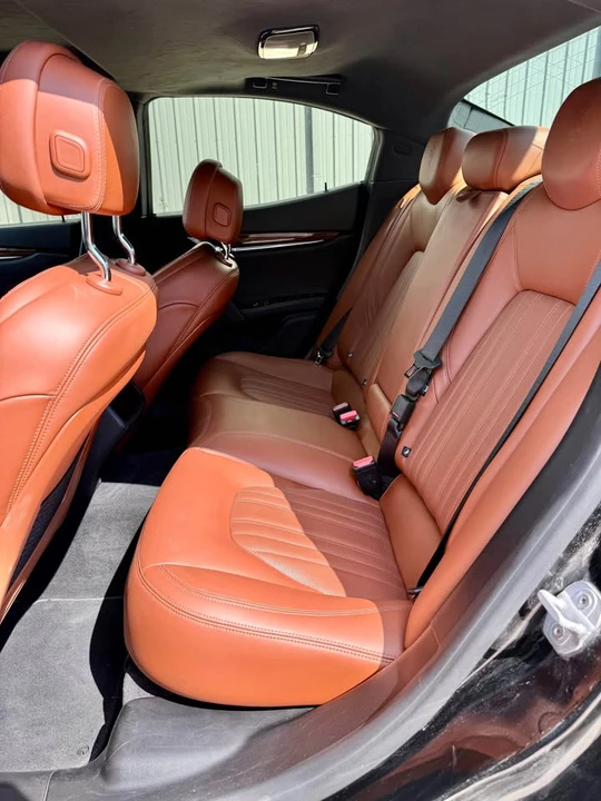 2017 Maserati Ghibli 3rd Gen - Image 7 of 16