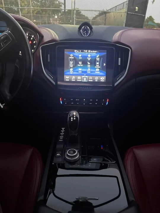 2017 Maserati Ghibli 3rd Gen - Image 17 of 19
