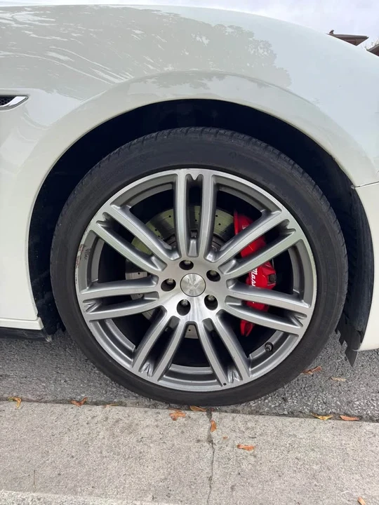2017 Maserati Ghibli 3rd Gen - Image 11 of 17