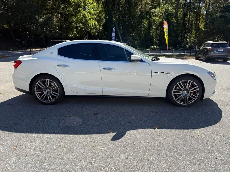 2017 Maserati Ghibli 3rd Gen - Image 3 of 18