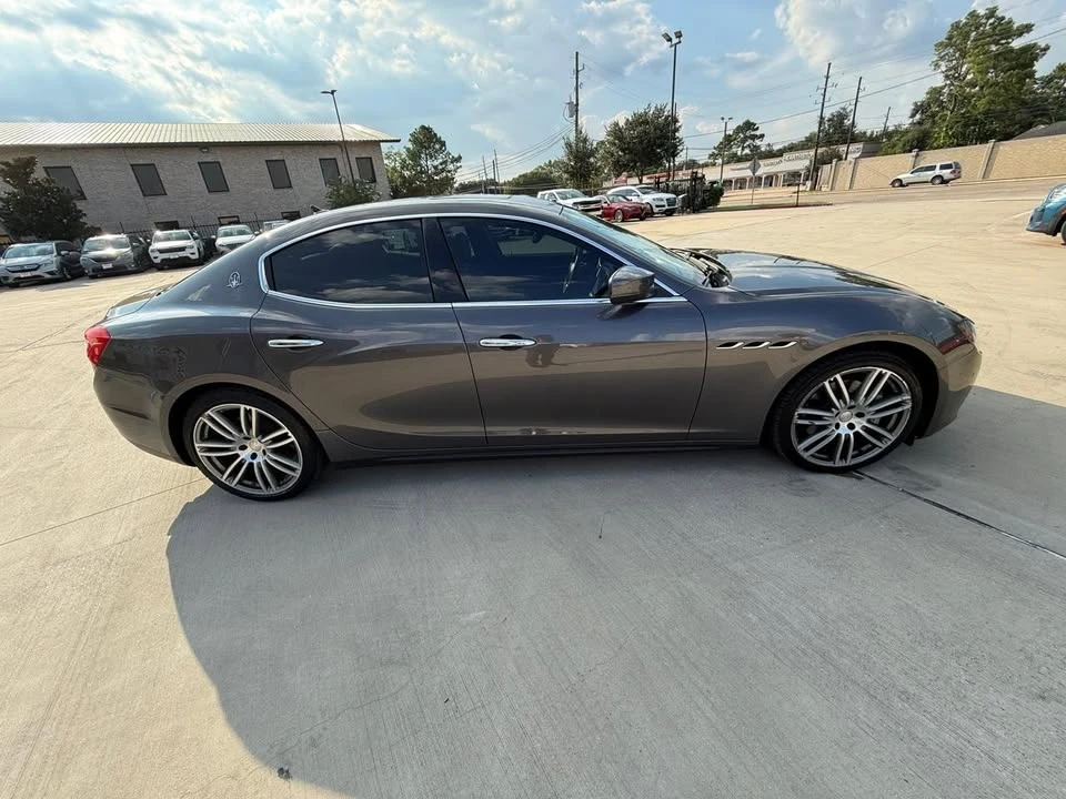 2017 Maserati Ghibli 3rd Gen - Image 7 of 15