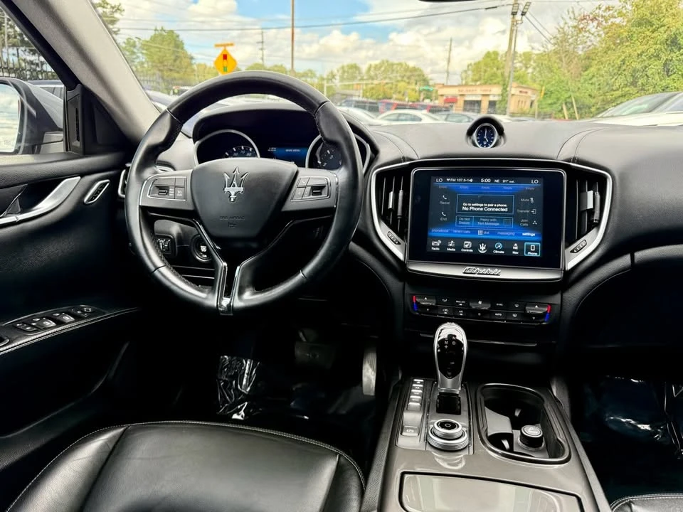 2017 Maserati Ghibli 3rd Gen - Image 15 of 20