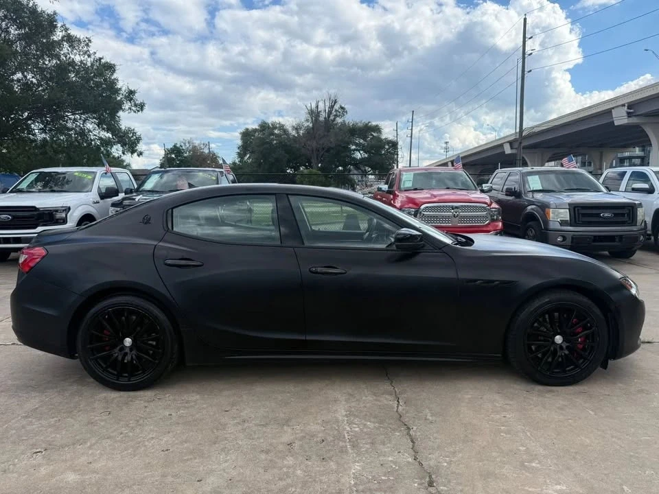 2017 Maserati Ghibli 3rd Gen - Image 7 of 10