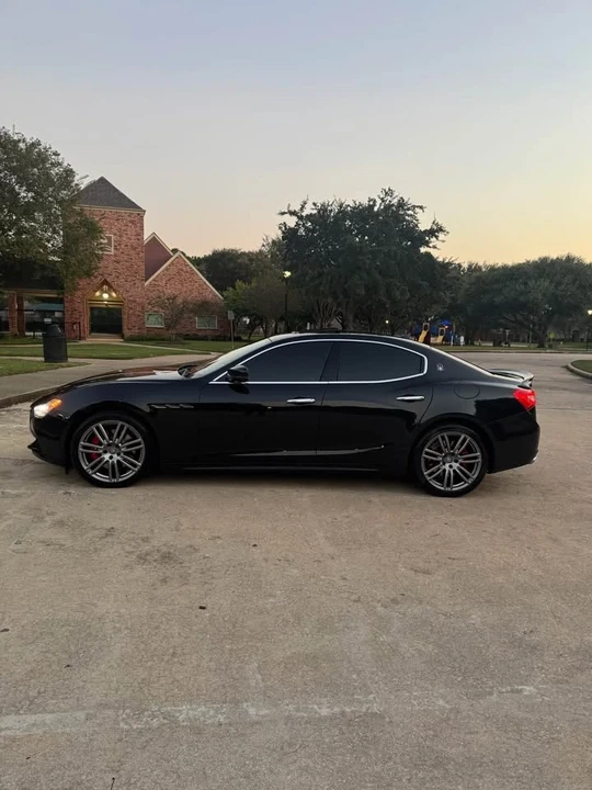 2017 Maserati Ghibli 3rd Gen - Image 2 of 20