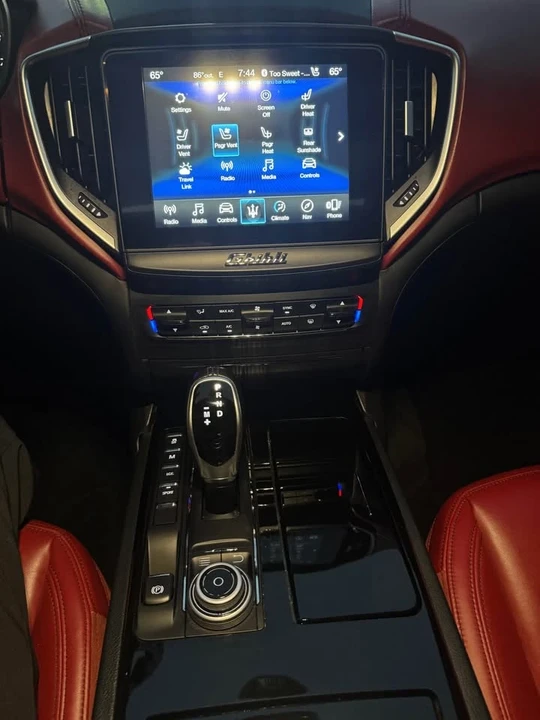 2017 Maserati Ghibli 3rd Gen - Image 19 of 20