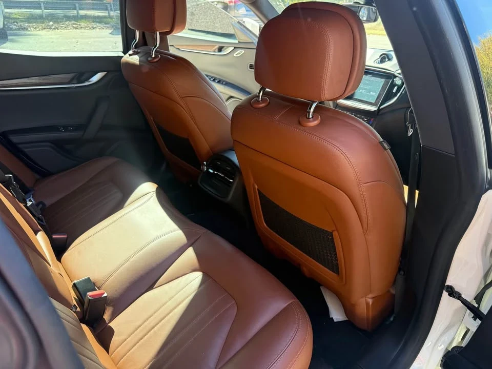 2017 Maserati Ghibli 3rd Gen - Image 10 of 18